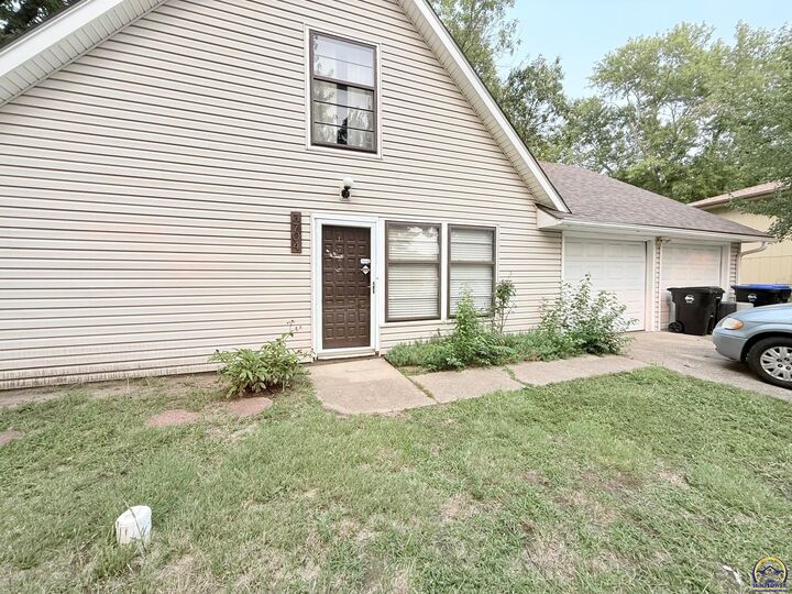 3704 SW 34th St  Topeka KS 66614 photo