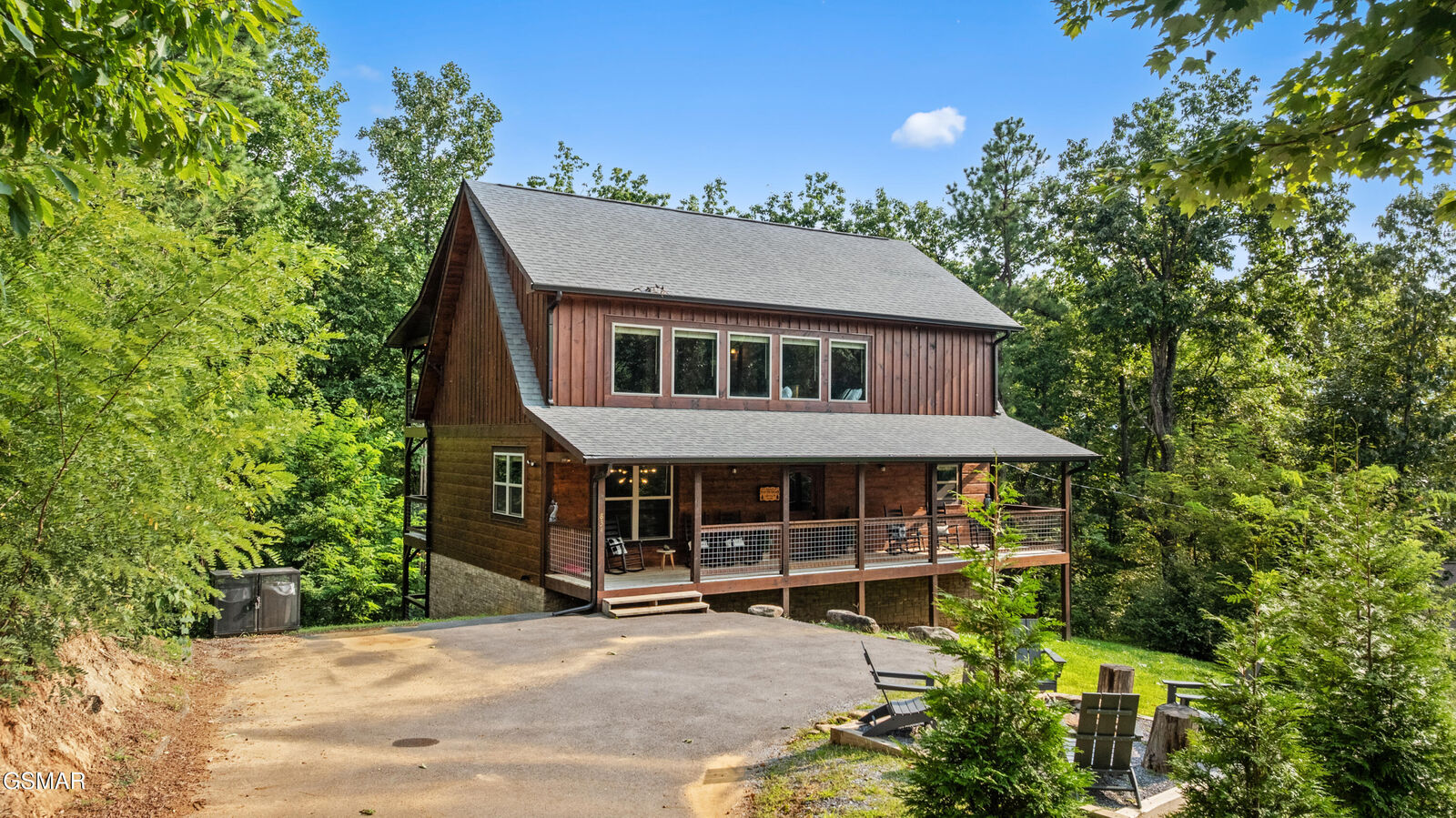 Property Photo:  834 Pine Top Lane  TN 37738 