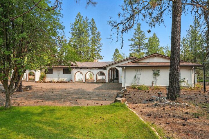 Property Photo: 1502 N Wrangler Dr WA 99022
