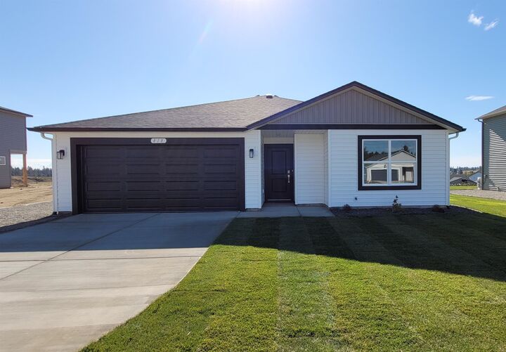 818 E K St  Deer Park WA 99006 photo