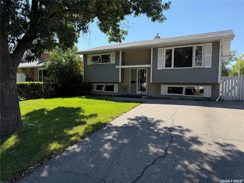 Photo de la propriété: 110 Rothwell Crescent SK S4N 1R6