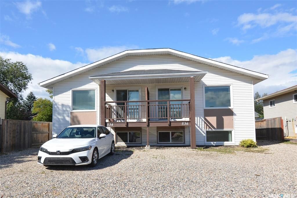 Property Photo: 534-536 Reid Way SK S7N 3J2