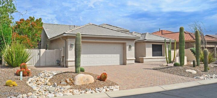 63300 E Flower Ridge Drive  Saddlebrooke AZ 85739 photo