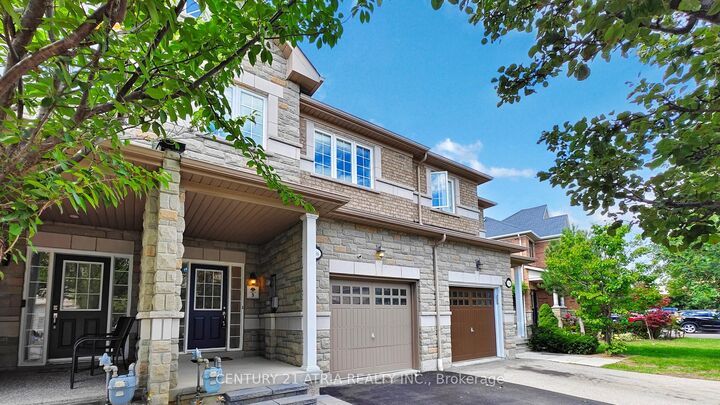 Property Photo:  5186 Angel Stone Drive  ON L5M 0L4 