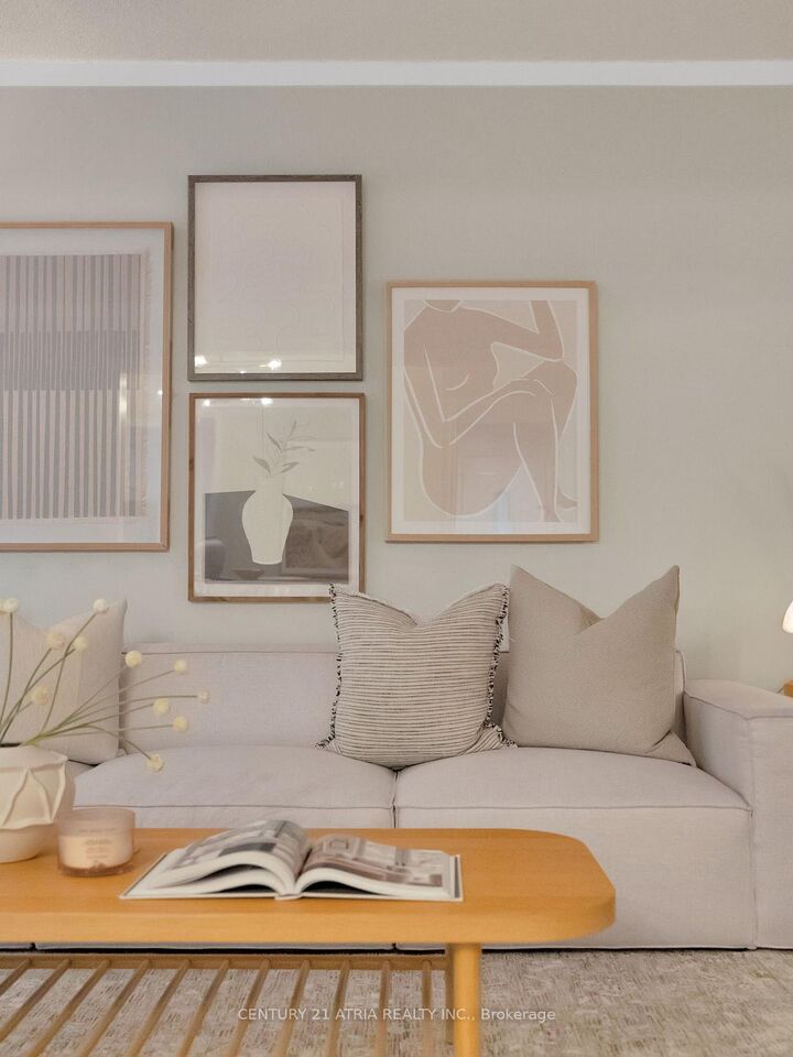 Property Photo:  72 Dusay Place 23  ON M1W 2N2 