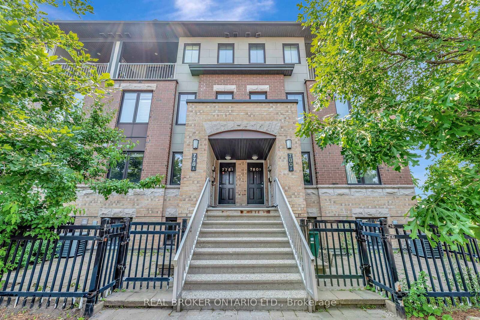 Property Photo:  778A Chapman Mills Drive N  ON K2J 3V2 