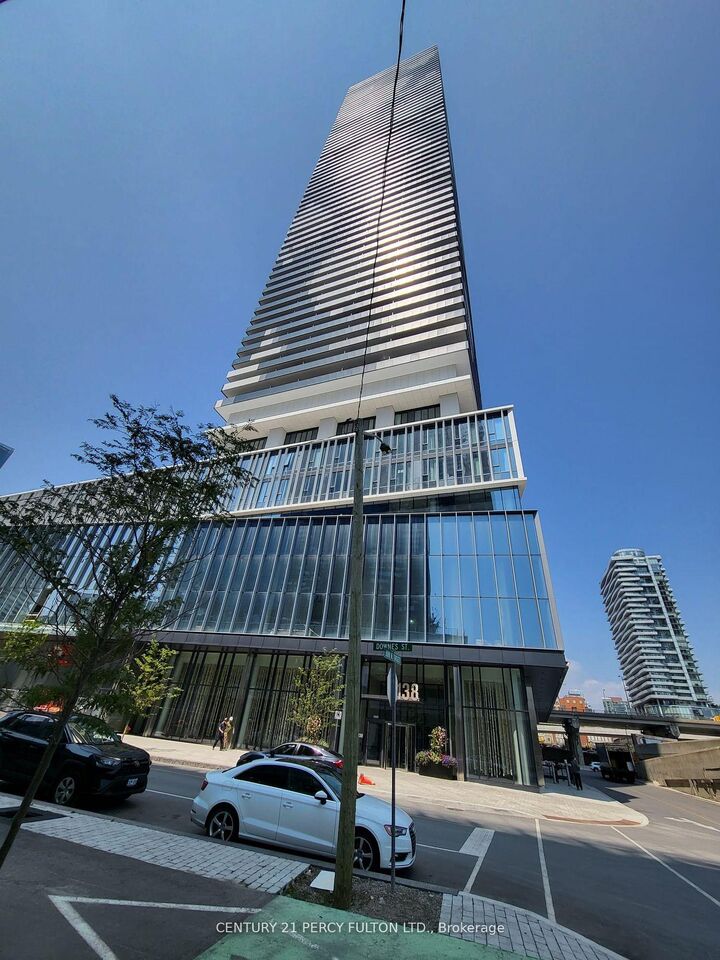 Photo de la propriété: 138 Downes Street 5310 ON M5E 0E4