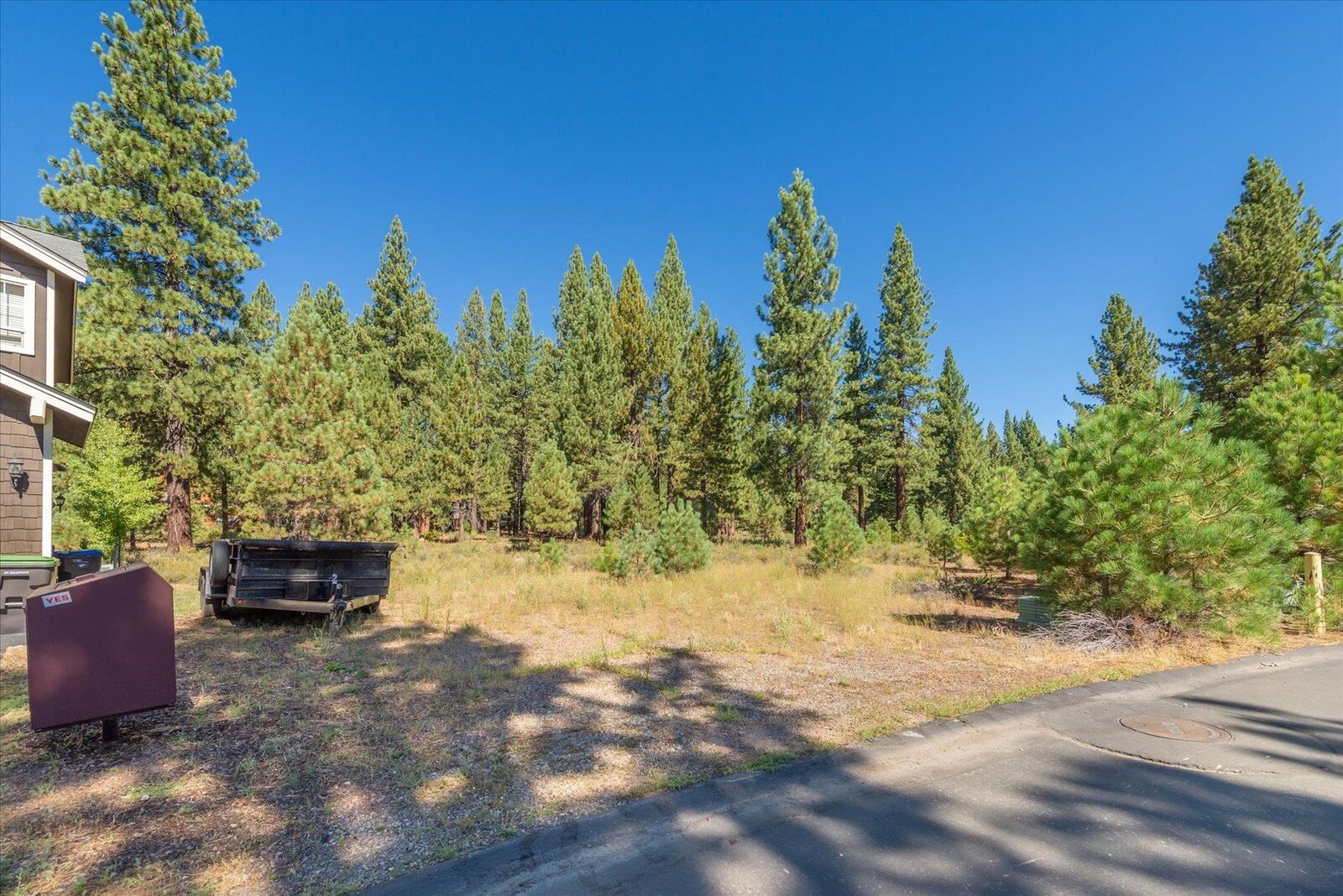 Property Photo: 11276 Wolverine Circle CA 96161