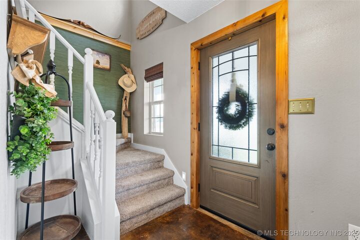 Property Photo: 22606 S 155th Street OK 74470