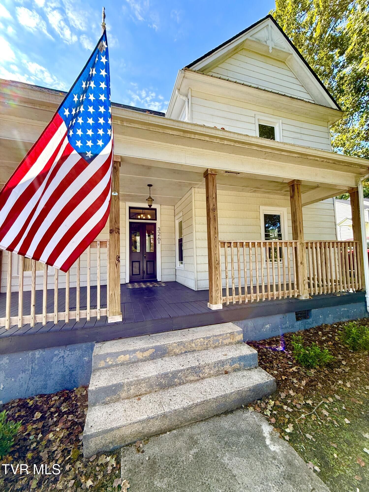 Property Photo:  326 Main Street  TN 37618 