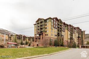 Property Photo: 3855 Grand Summit Dr 702 Q3 UT 84098