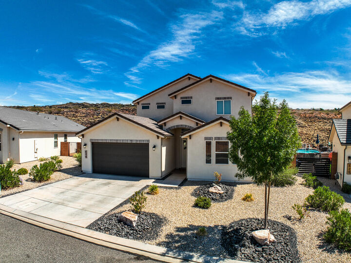 Property Photo:  834 N Pleasant Valley Ln  UT 84780 