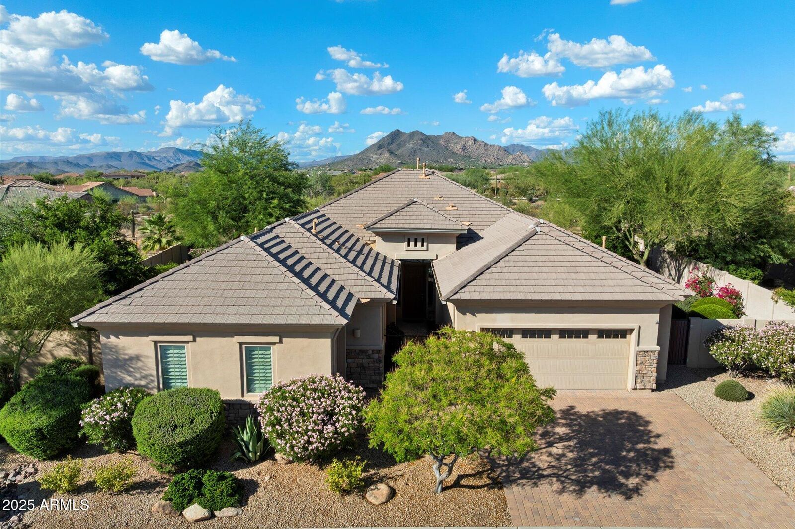 Property Photo:  5914 E Little Wells Pass  AZ 85331 