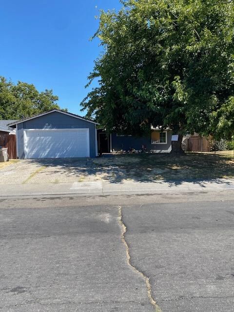 Property Photo: 7507 Mandy Drive CA 95823