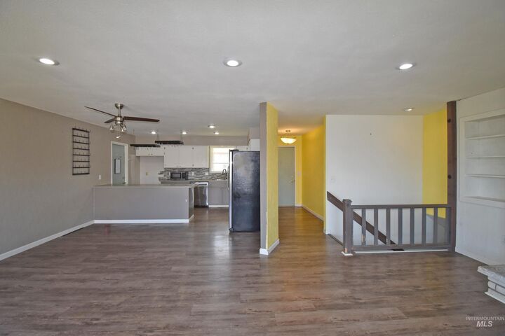 Property Photo:  2630 Laurel Court  WA 99403