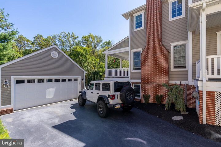 Property Photo: 955 Pinehurst Drive PA 19425