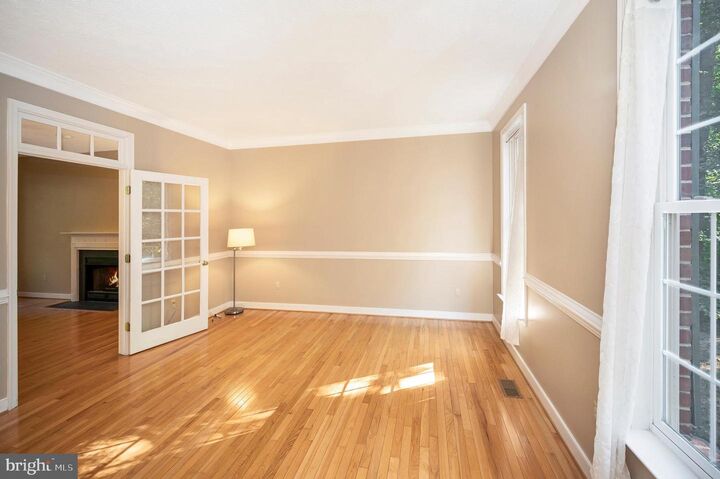 Property Photo: 7931 E Robert E Lee Court VA 22551