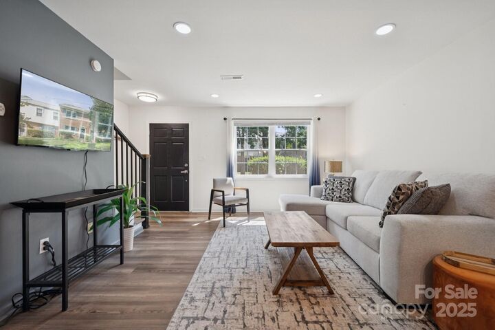Property Photo:  8838 Hunter Ridge Drive  NC 28226 
