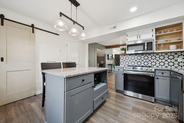 Property Photo: 8838 Hunter Ridge Drive NC 28226