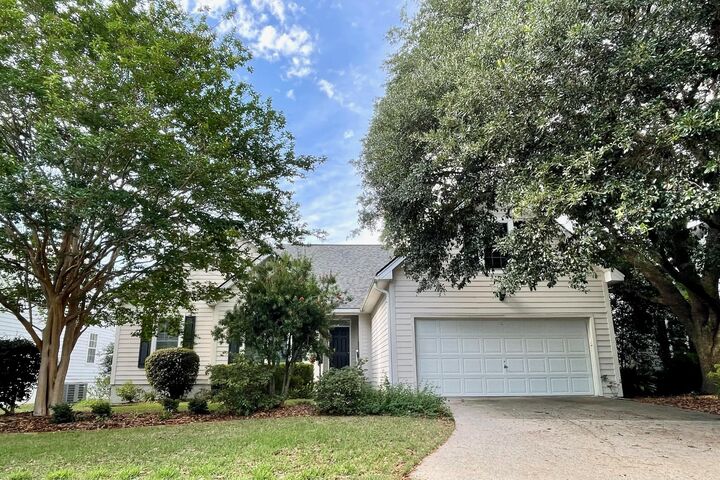 Property Photo: 236 Alexandra Drive SC 29464