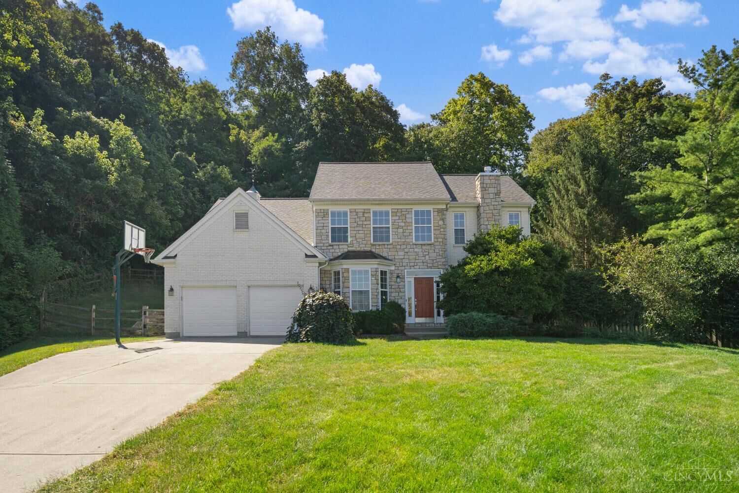 Property Photo:  2904 Turpin Lake Place  OH 45244 