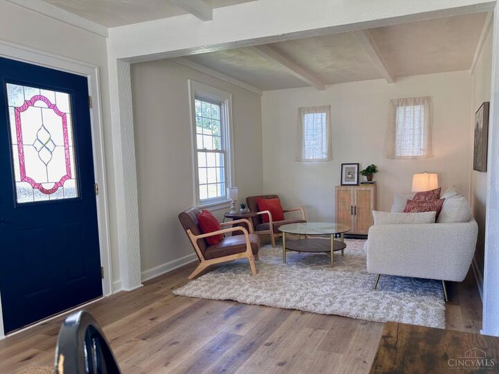 Property Photo:  1811 Sterling Avenue  OH 45239