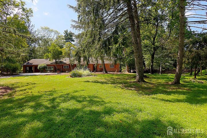 Property Photo:  269 Raymond Road  NJ 08540 