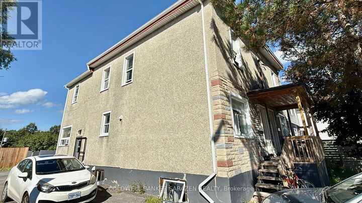Property Photo: 249-251 Joffre Belanger Way ON K1L 5K9