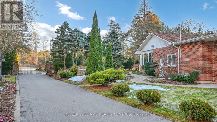 Photo de la propriété: 5024 Lloydtown-Aurora Road ON L7B 0E2