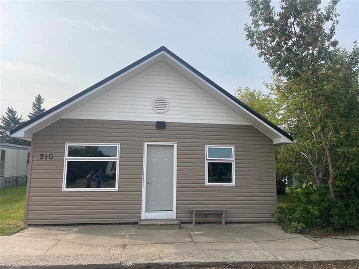 Property Photo:  210 Main Street  MB R0J 1L0 