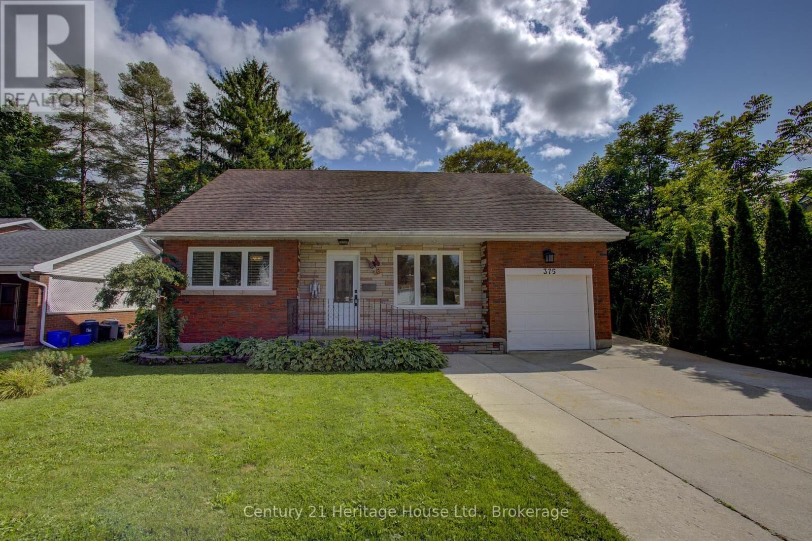 Property Photo:  375 George Street West  ON N0G 1R0 