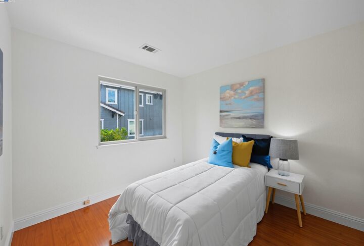 Property Photo:  3923 Wildflower Cmn  CA 94538 
