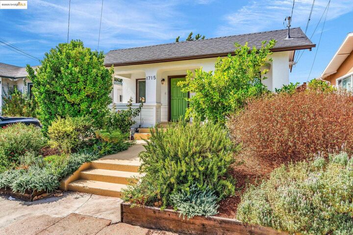Property Photo:  1715 67th Ave  CA 94621 