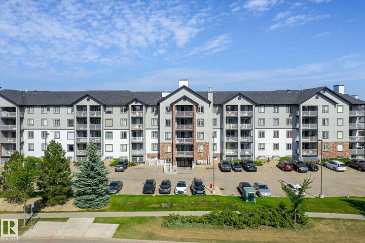 Property Photo:  40 Summerwood Boulevard 111  AB T8H 0C3 