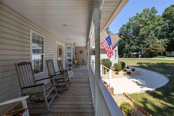 Property Photo:  2851 Woodbriar Drive  GA 30506 