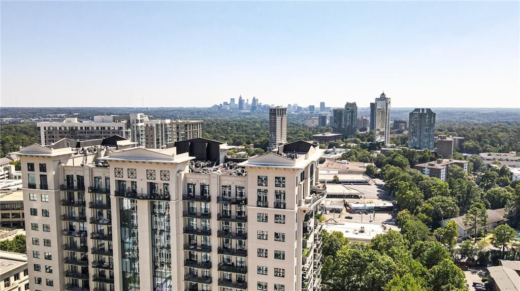 Property Photo:  3040 Peachtree Road NW 613  GA 30305 