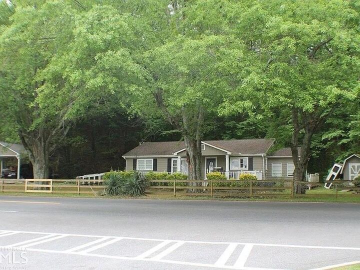 Property Photo: 380 Hickory Flat Highway GA 30114