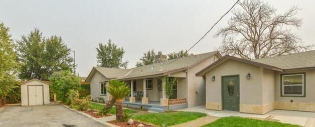 Property Photo:  3171 Buckingham Avenue  CA 93619 