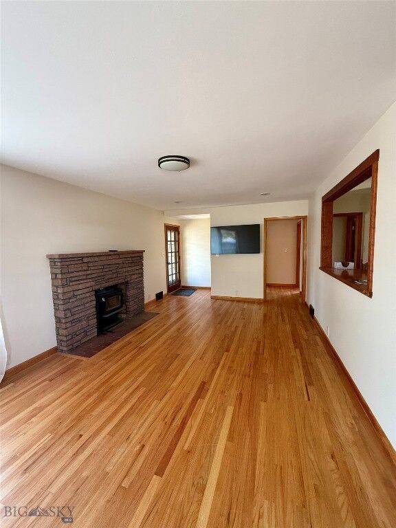 Property Photo:  1919 W Park  MT 59711 