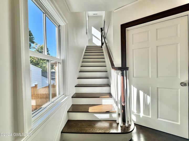 Property Photo: 6 Pemberwick Road 2 CT 06831
