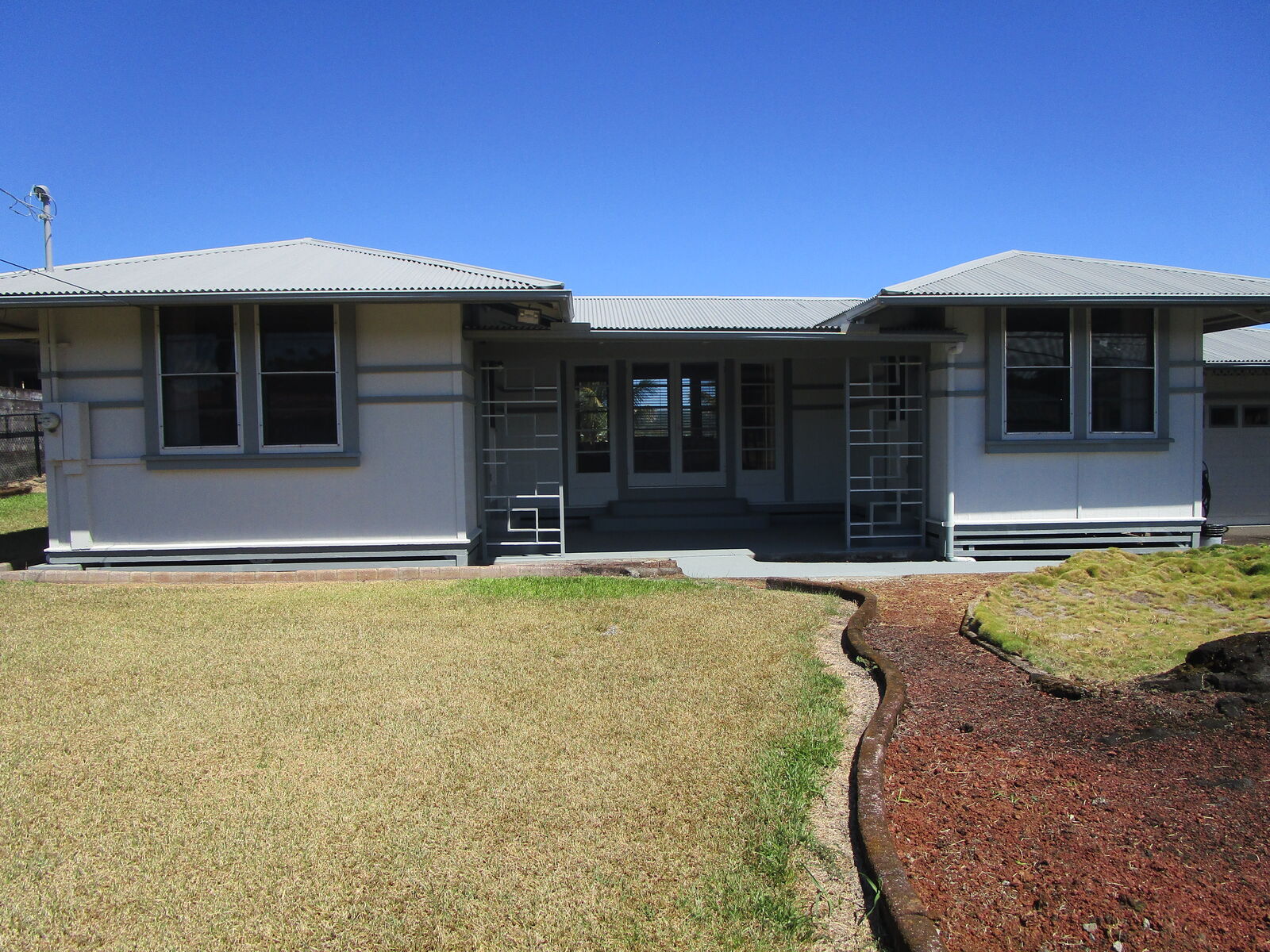 Property Photo:  390 Mohouli St  HI 96720 