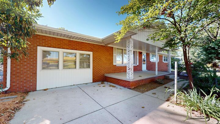 Property Photo:  205 S US Highway 41  IN 47648 