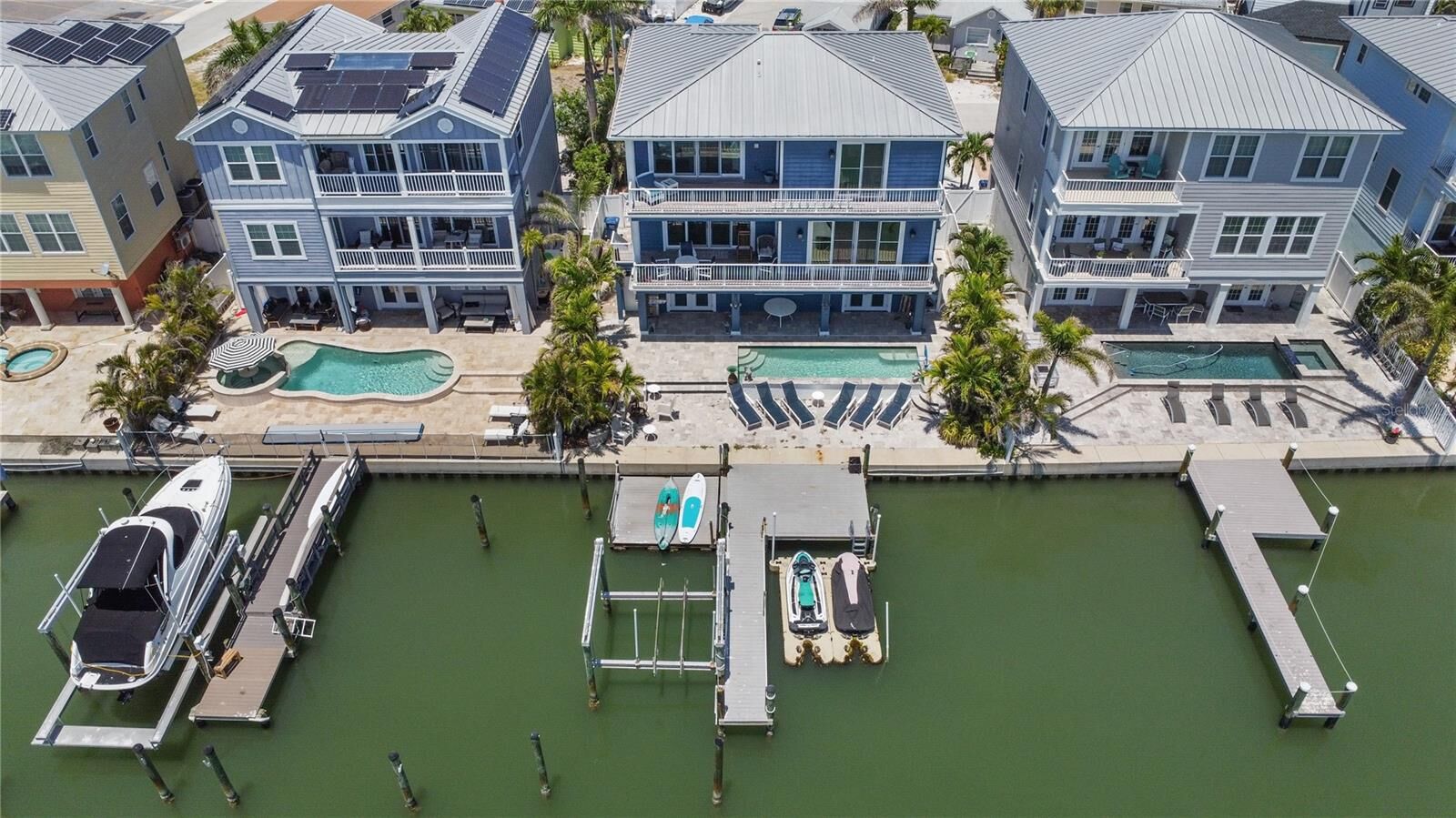 Property Photo:  460 137th Avenue Circle  FL 33708 