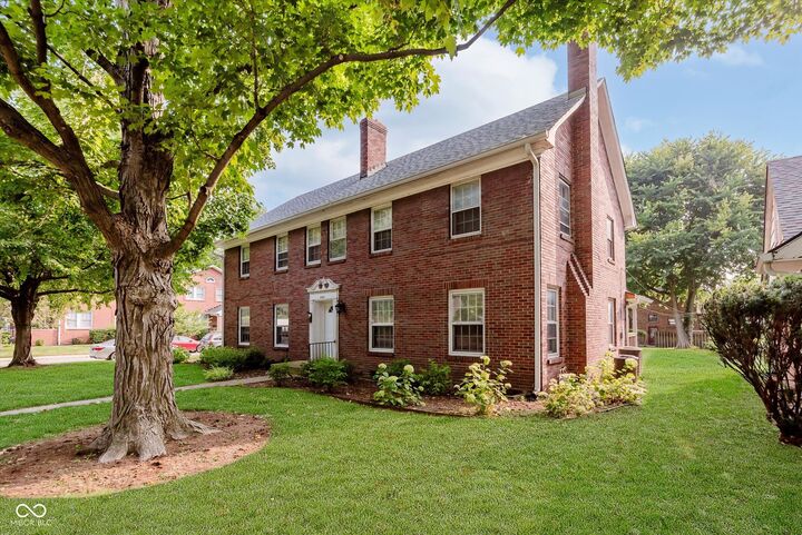Property Photo: 5033 N Pennsylvania Street IN 46205