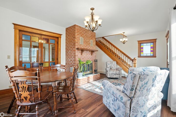 Property Photo:  2667 Lexington Avenue  IA 52641