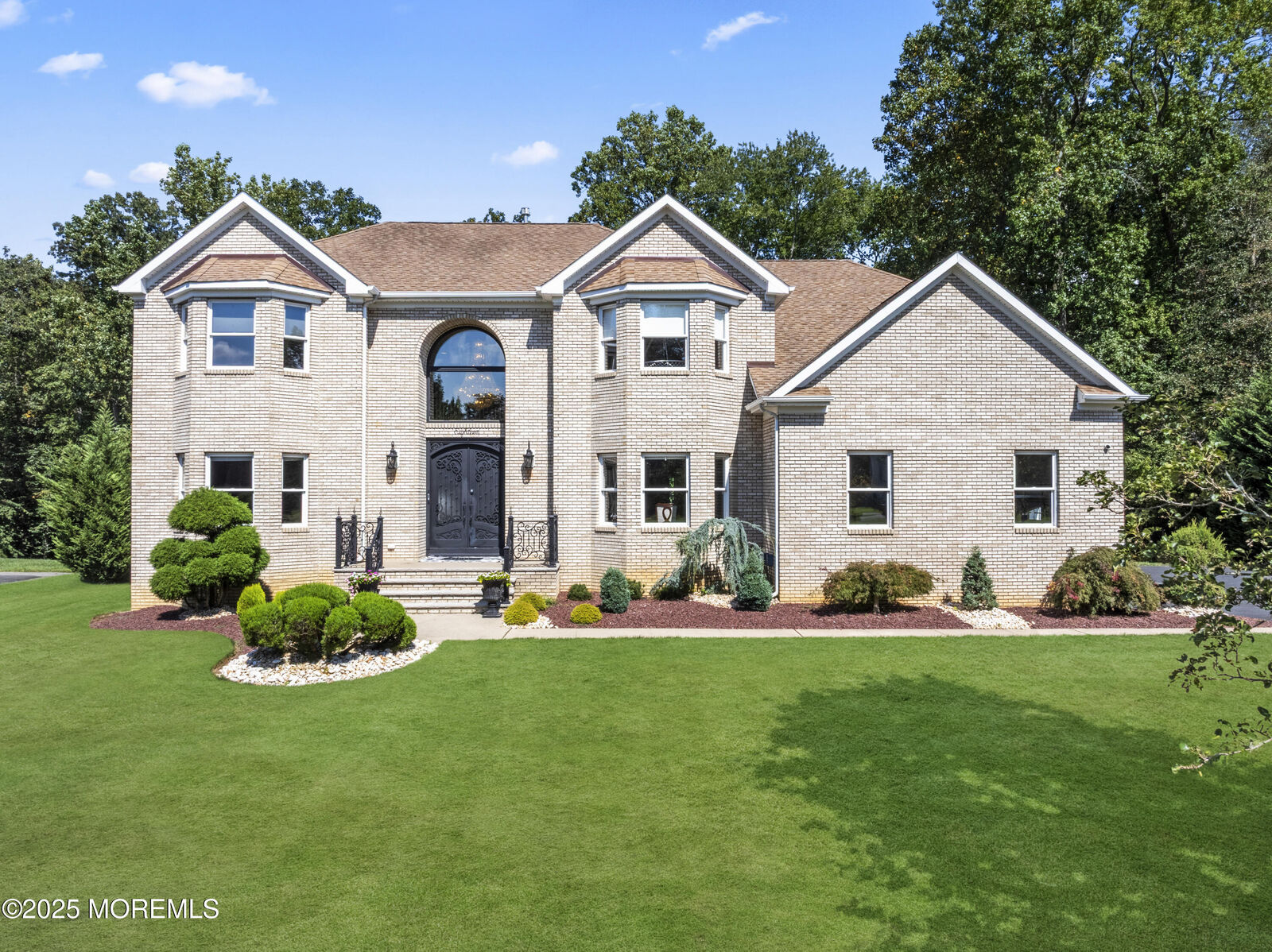 Property Photo:  18 Santa Fe Avenue  NJ 08857 