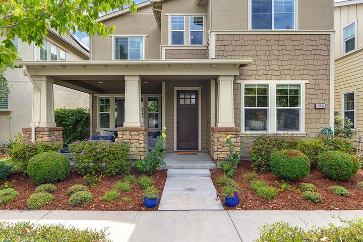 Property Photo:  2032 Cannery Loop  CA 95616 