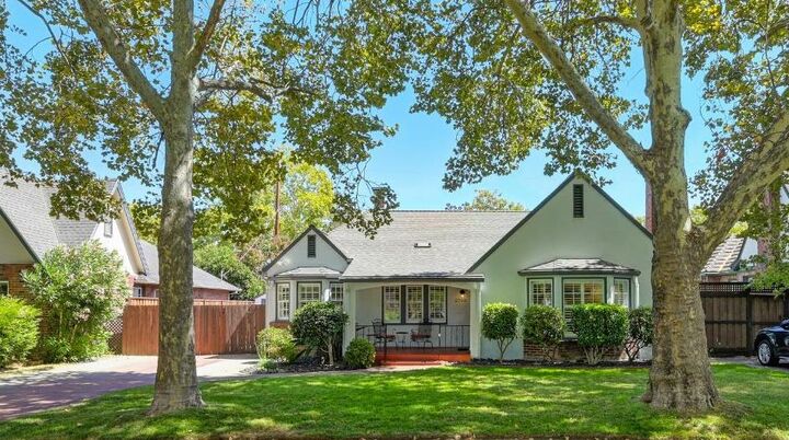 Property Photo:  2765 25th Street  CA 95818 
