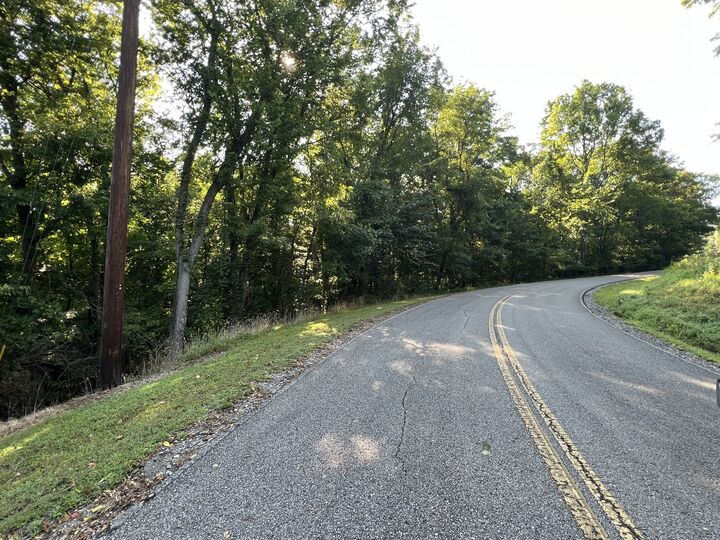 Property Photo: 8 Jarrell Ridge Rd TN 37043