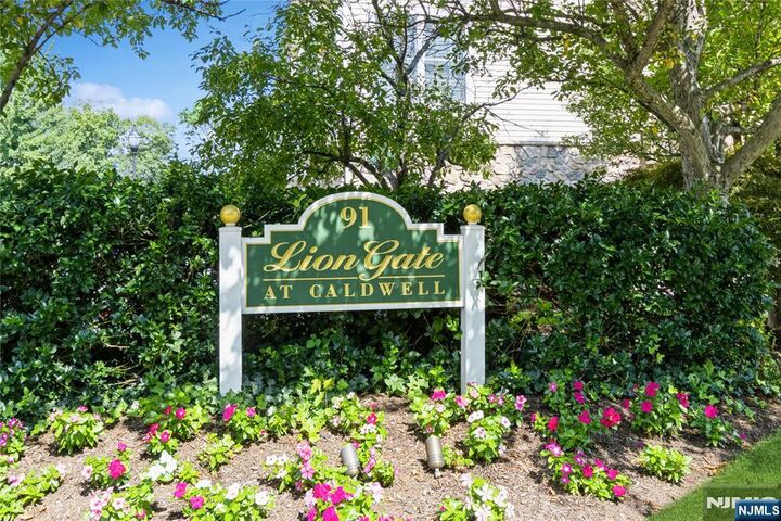 91 Roseland Avenue A8  Caldwell NJ 07006 photo